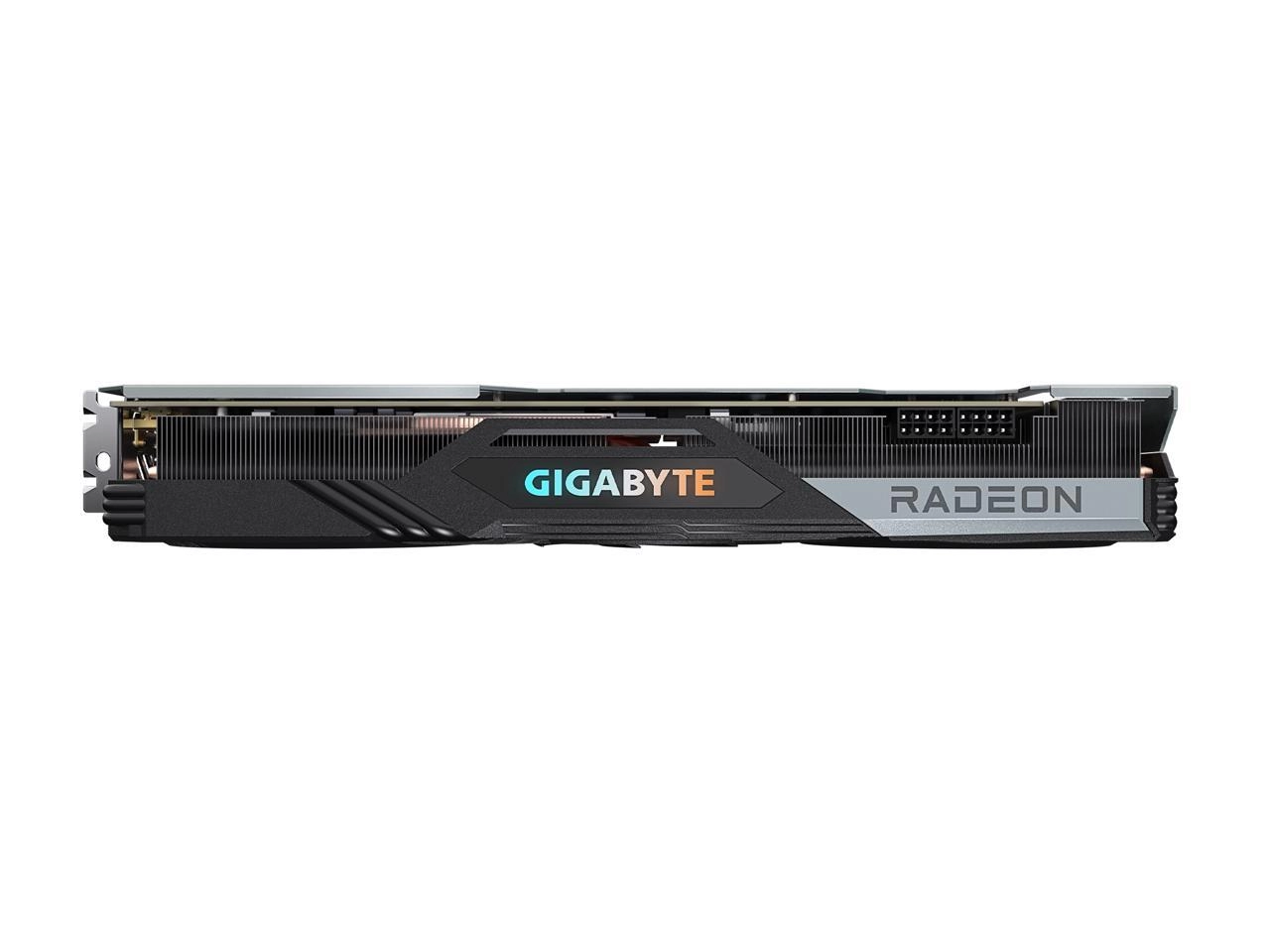 GIGABYTE Radeon RX 7900 XTX GAMING OC 24G Front View